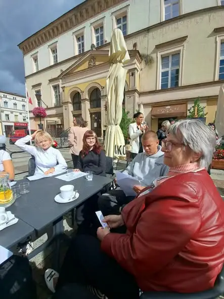Narodowe Czytanie 2026: „Dziady” Mickiewicza w Złotoryi – relacja ze spotkania w restauracji Rynek 42