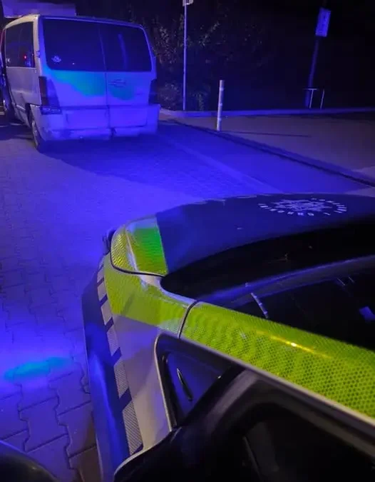 Nocna kontrola w Złotoryi: niesprawne światło ujawniło pijanego kierowcę bez prawa jazdy
