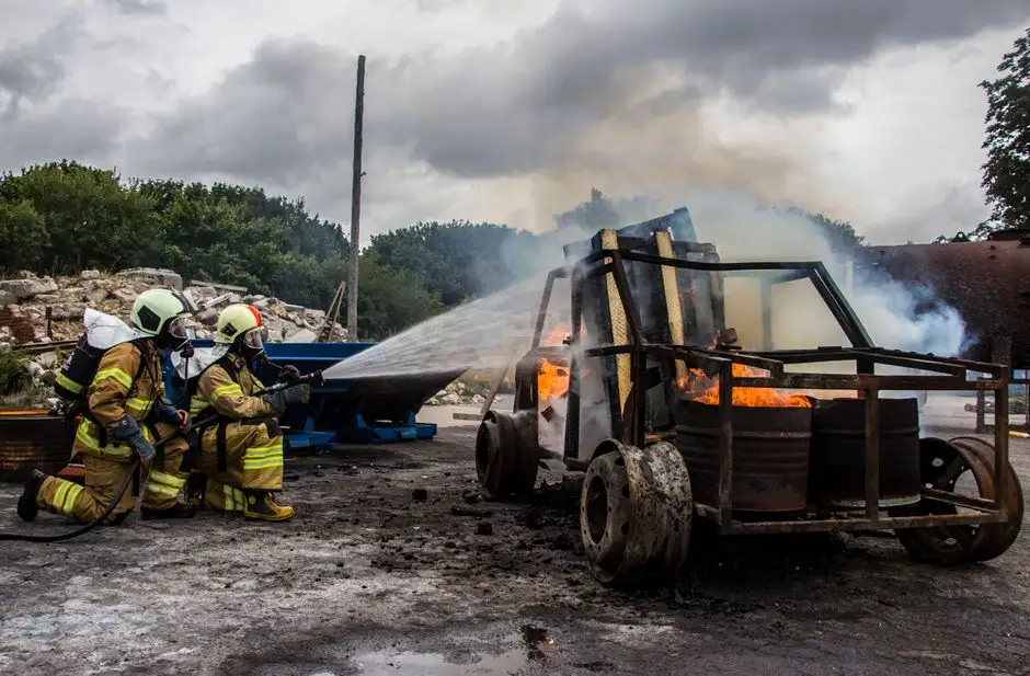Pożar składowiska opon w Wilkowie — alarm 99/2026