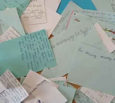 Uczniowie ze Złotoryi „grają w zadowolenie” i szykują urodzinową niespodziankę dla 100-letniej powstańczki