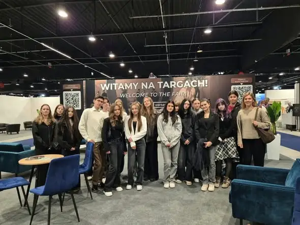 Uczniowie Technikum Aranżacji Wnętrz na targach Warsaw Home & Contract 2026